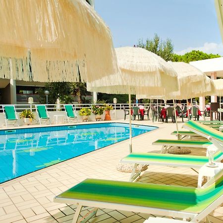 Hotel Gimm Bibione Dış mekan fotoğraf