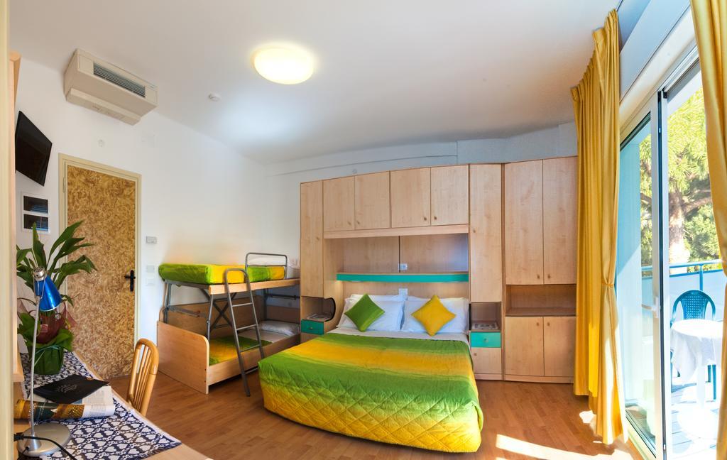 Hotel Gimm Bibione Oda fotoğraf