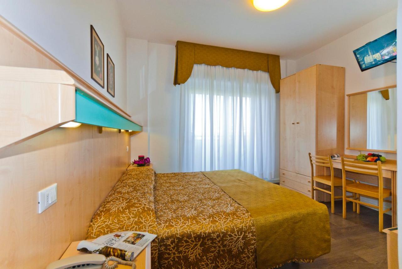 Hotel Gimm Bibione Oda fotoğraf